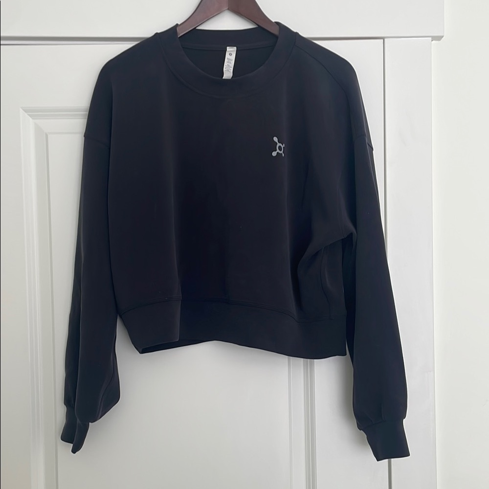 Lululemon Orangetheory size 8 Black Crew Neck Sweatshirt